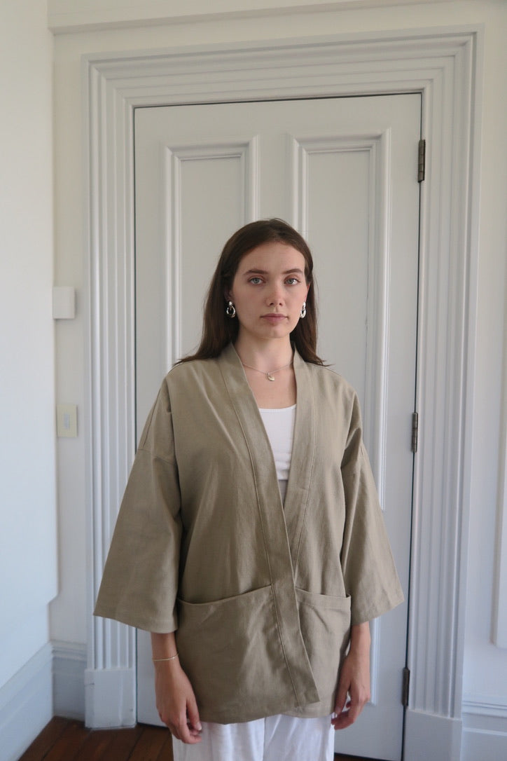 Hanari Kimono